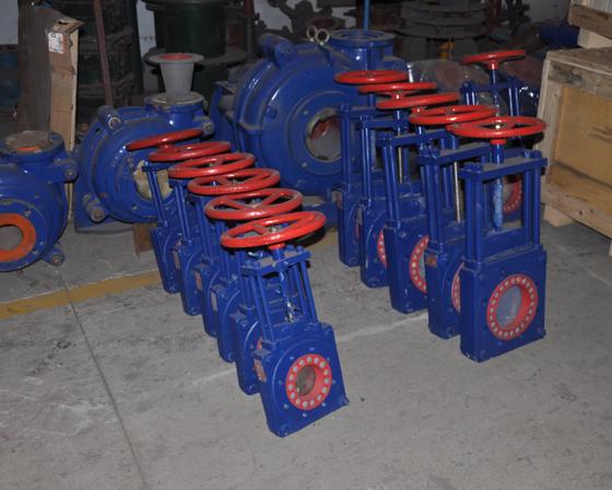 Seamless gate valve